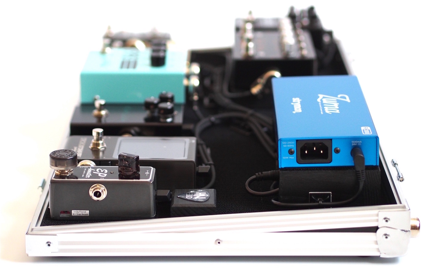 夏、一歩手前のエフェクターボード | ギターのレシピ