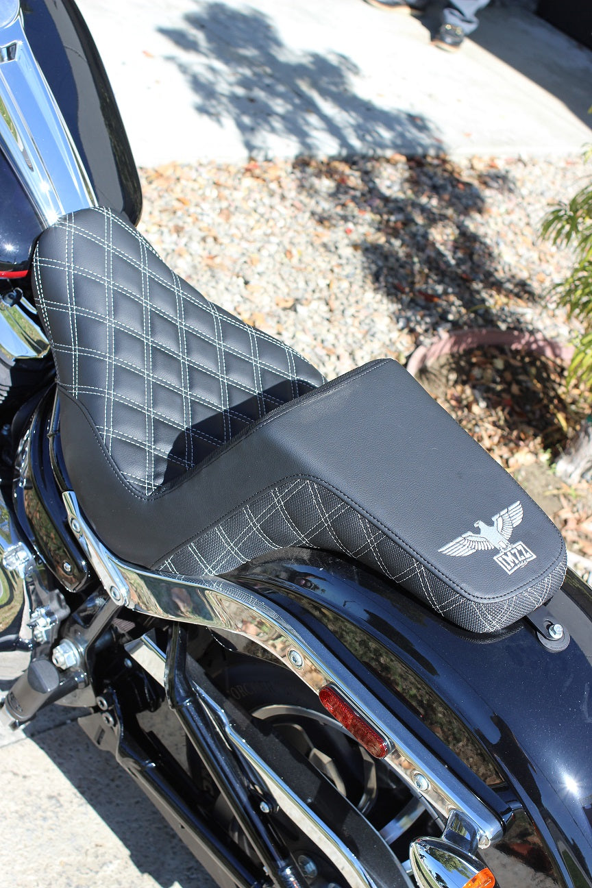 Imzz x Saddlemen Step-Up Seat for M8 Lowrider & Sport Glide – Imzz