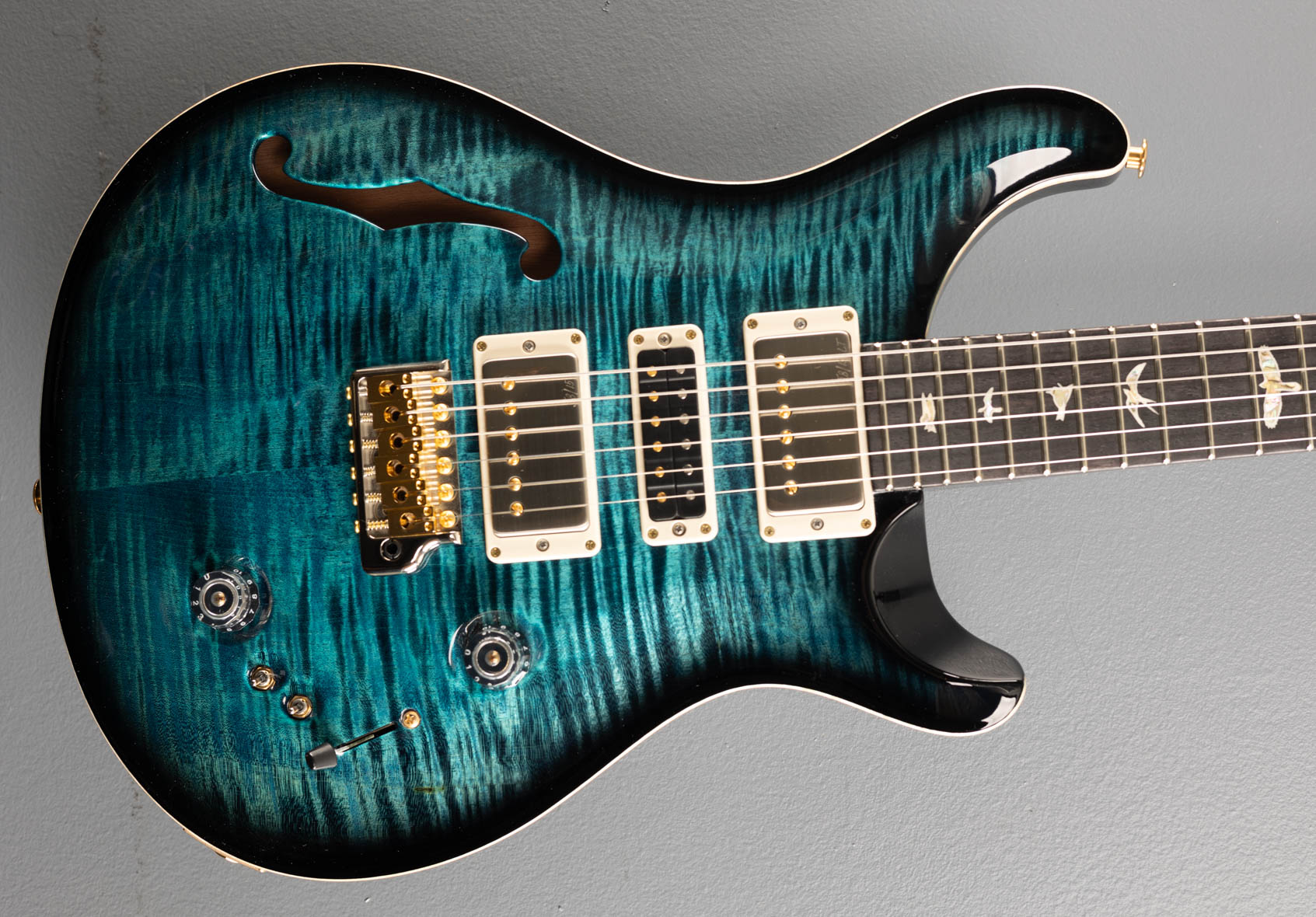 Special Semi-Hollow 10 Top - River Blue Smoke burst – Dave's