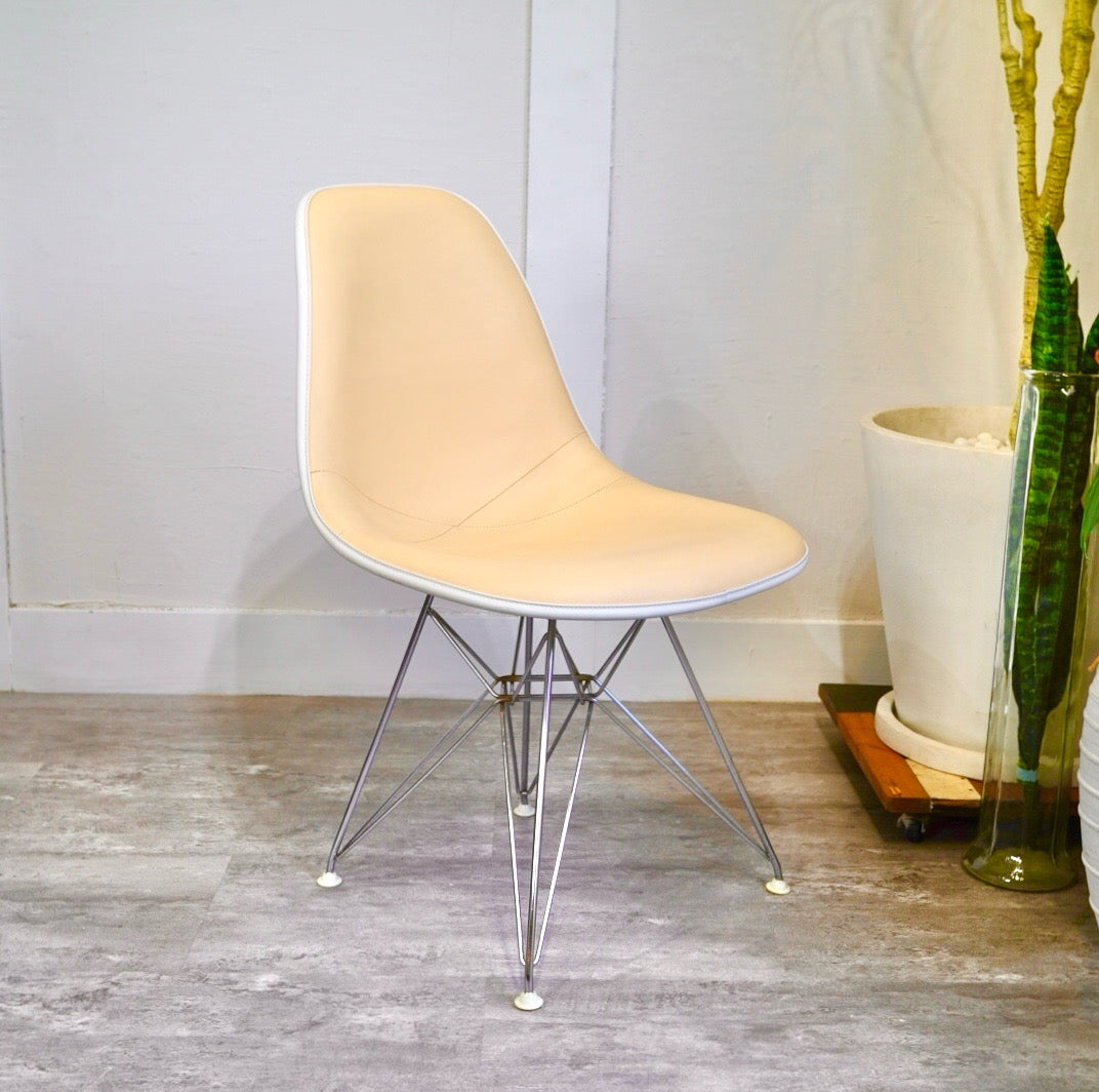 ハーマンミラー Herman Miller サイドシェルチェア エッフェルベース