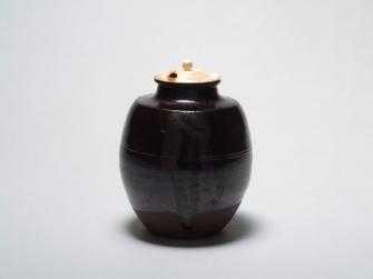 唐物肩衝茶入 蒲生肩衝／金沢市公式ホームページ いいね金沢