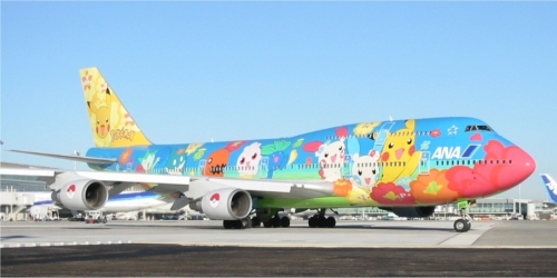 過去の扉写真集(ANA/B747－400Dポケモンジェット「お花ジャンボ」)