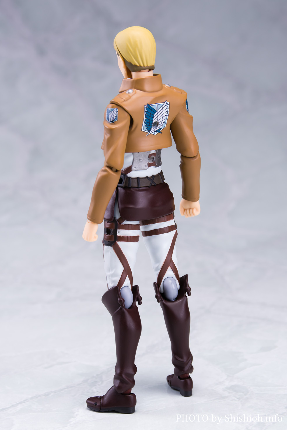 レビュー】 figma 446 エルヴィン・スミス