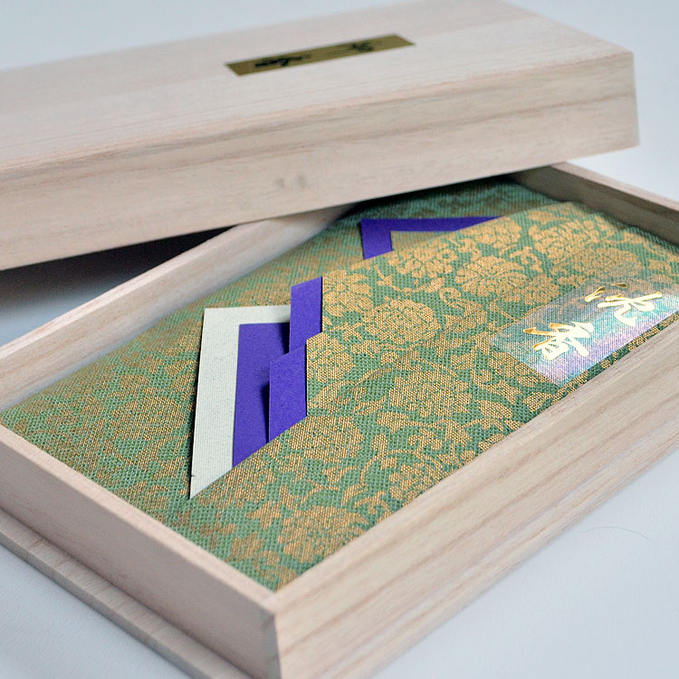 楽天市場】【桐箱】沈香［上タニ］20g タトウ紙・桐箱入り【長川仁三郎