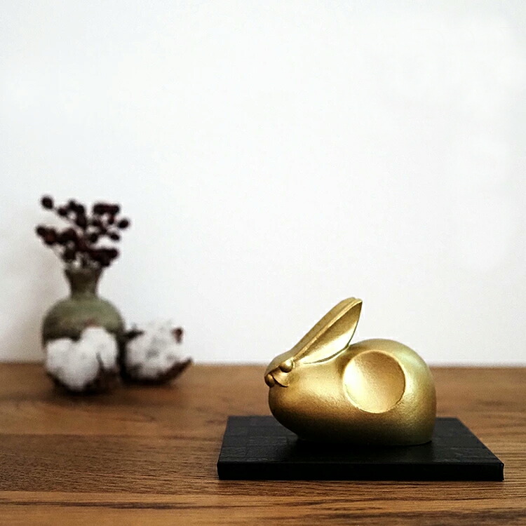 楽天市場】うさぎの置物 銀雅堂 「卯」置物 ゴールド数量限定 うさぎ