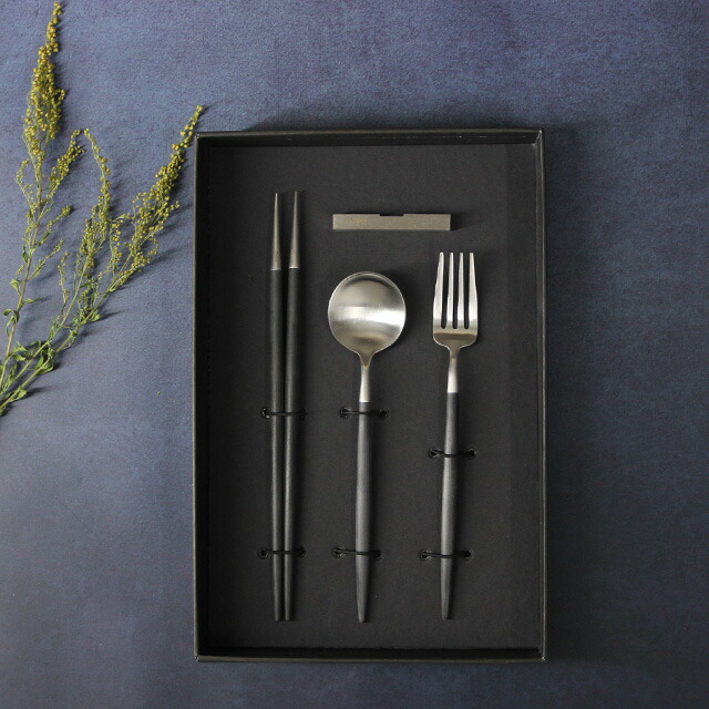 楽天市場】Cutipol GOA クチポール ゴア ブラック 箸＆箸置き