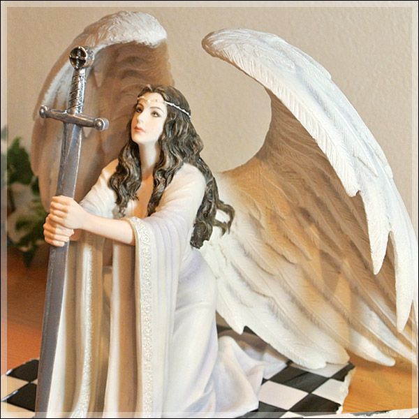 楽天市場】【送料無料】心の暖かさ 天使 エンジェル 像 天使
