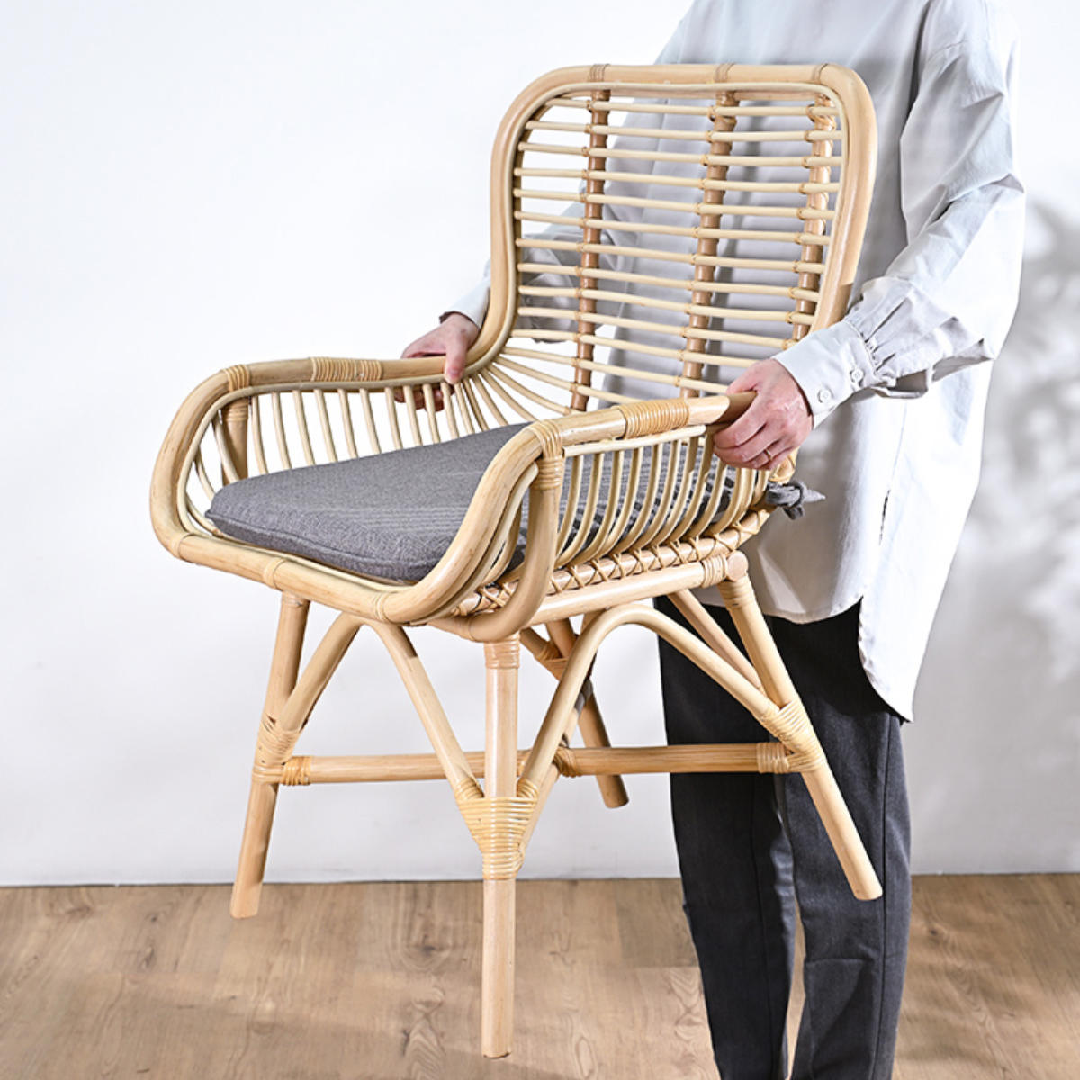 楽天市場】ダイニングチェア ラタン 座面高45cm クッション付 Breeze