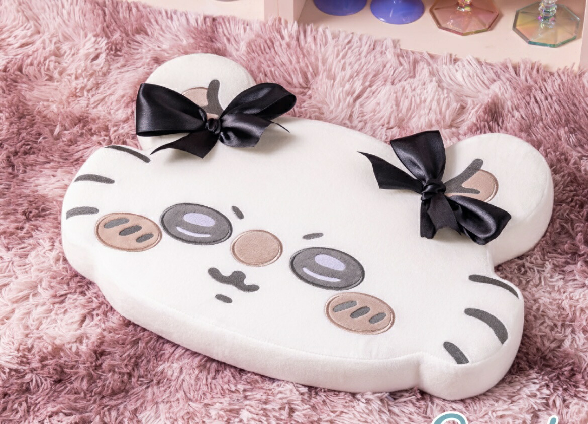 楽天市場】ちいかわ 低反発クッション～リボン～ 約40センチ ゆったり