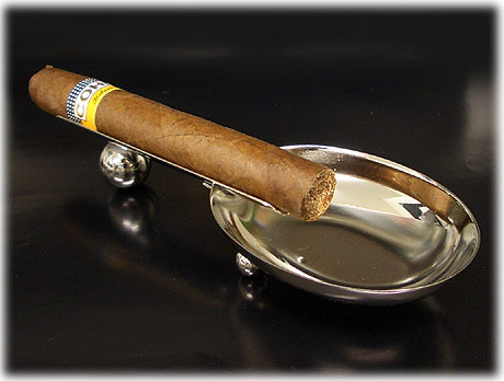 楽天市場】シガー用灰皿 金属製シガー灰皿 ◇葉巻・シガー用グッズ