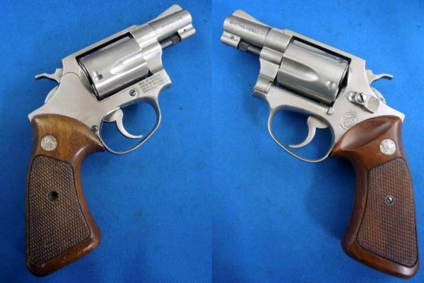 ☆S&W実物純正Jフレームラウンドバット木製ターゲットグリップ