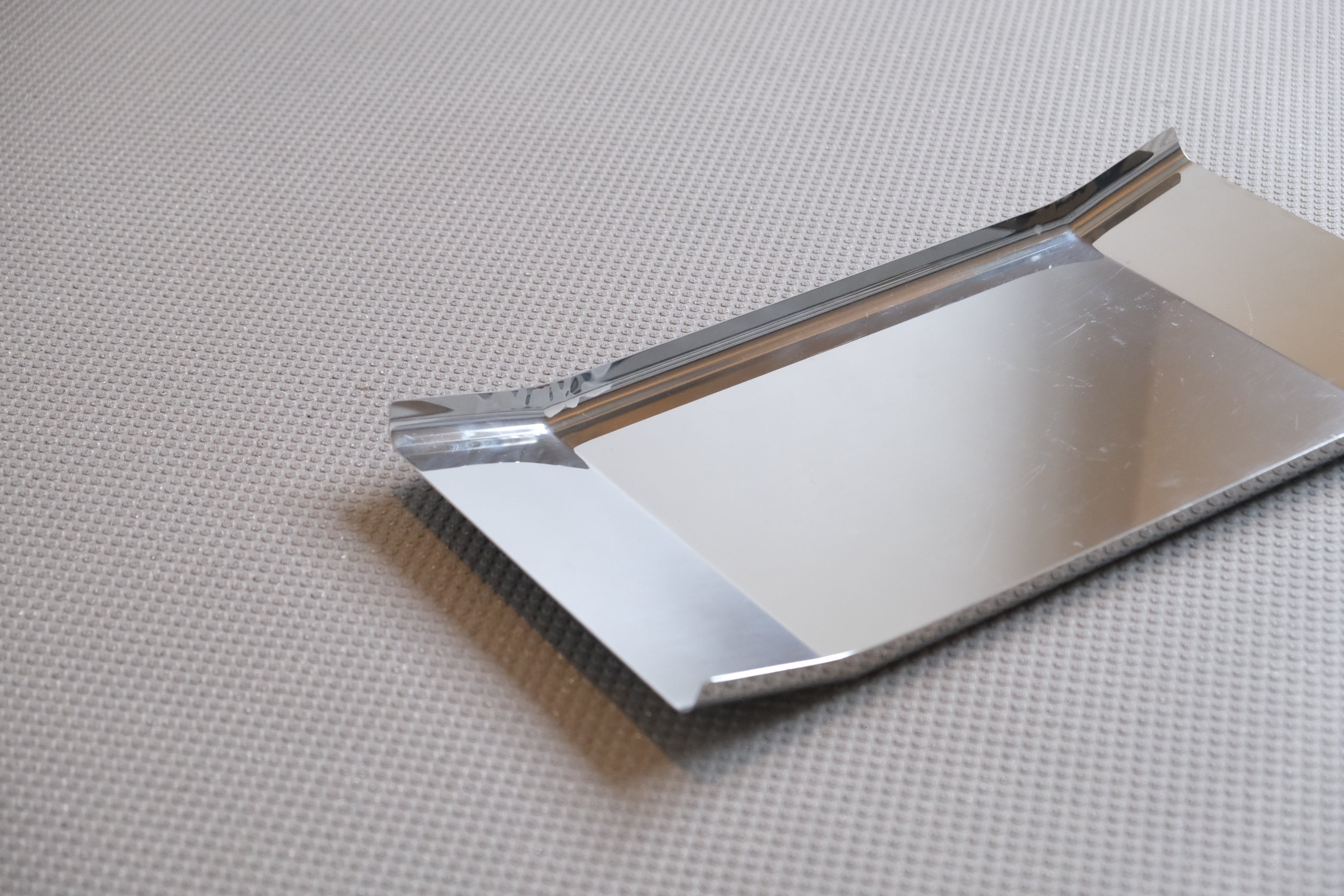 廃盤・デッドストック】ALESSI エンツォ・マリ ARRAN トレイ｜Enzo