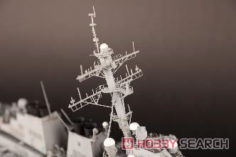 アーレイ・バーク級ミサイル駆逐艦 USS カーティス・ウィルバー DDG-54