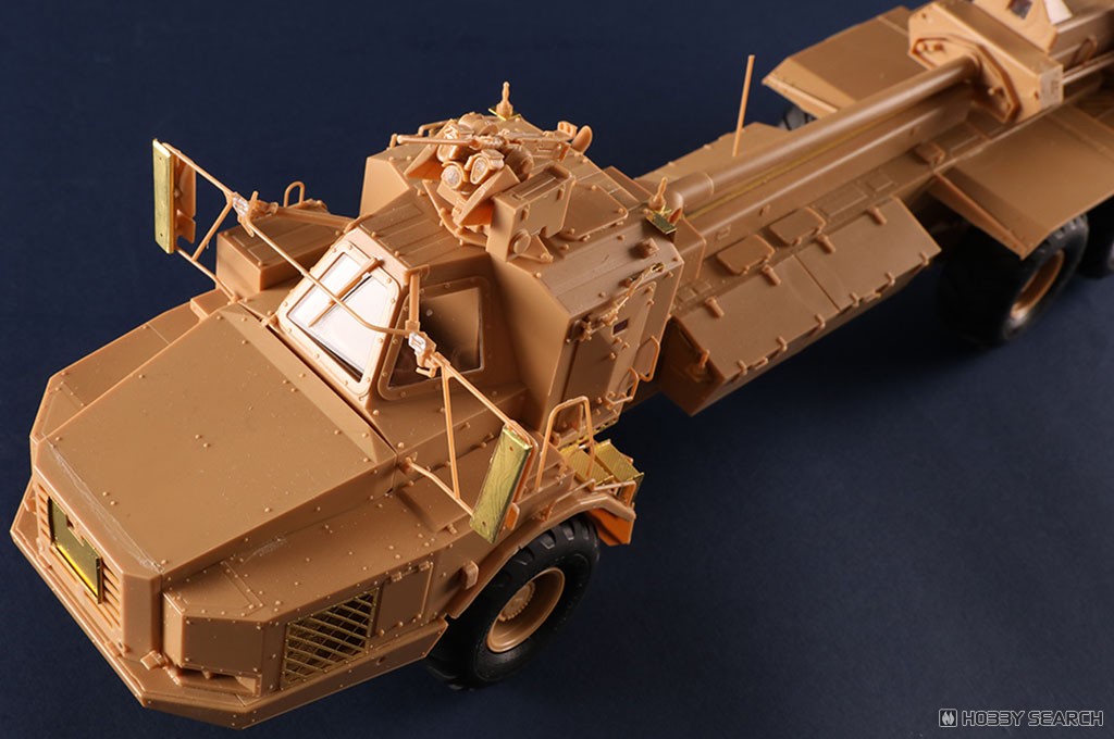 スウェーデン陸軍 FH77BW L52 アーチャー自走榴弾砲 (プラモデル