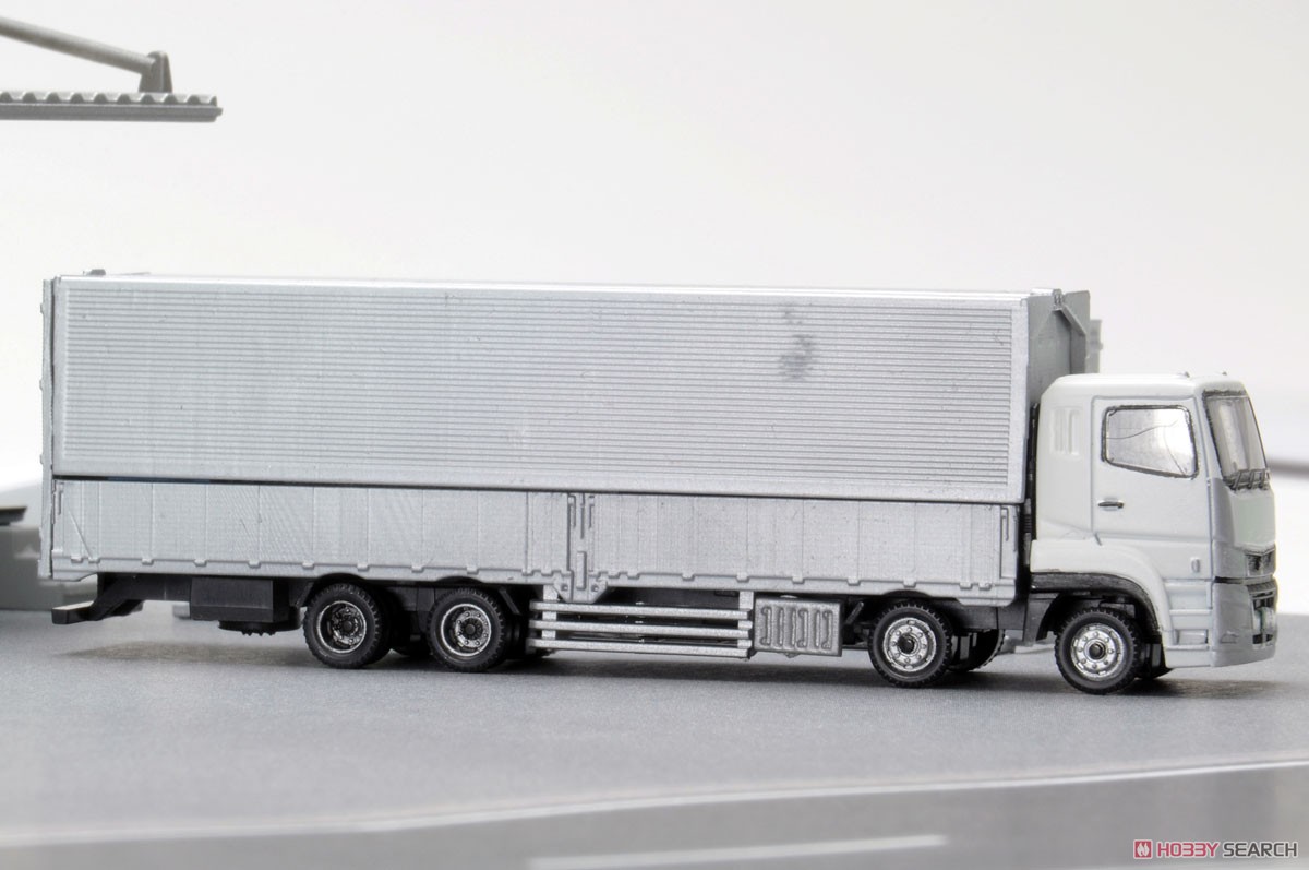 GJ!(グッジョブ！) はたらくのりもの百景 001 暮らしを支える物流現場