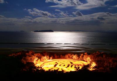 銭形砂絵「寛永通宝」（琴弾公園） - 観音寺市