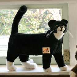 ケーセン（koesen）ねこ 立ち 大 黒: 木のおもちゃ｜クレヨンハウス