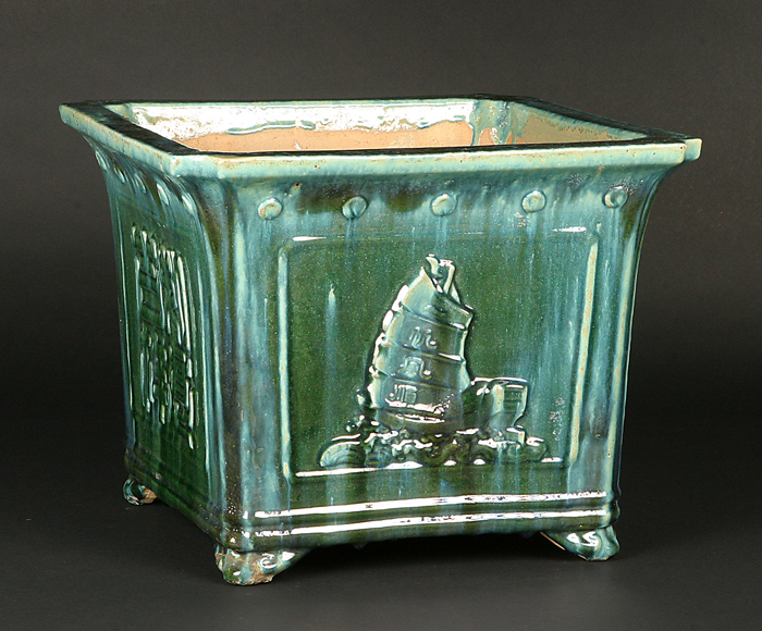 広東緑釉浮彫正方鉢 | 盆栽、盆栽書籍、盆栽鉢の通販│近代出版