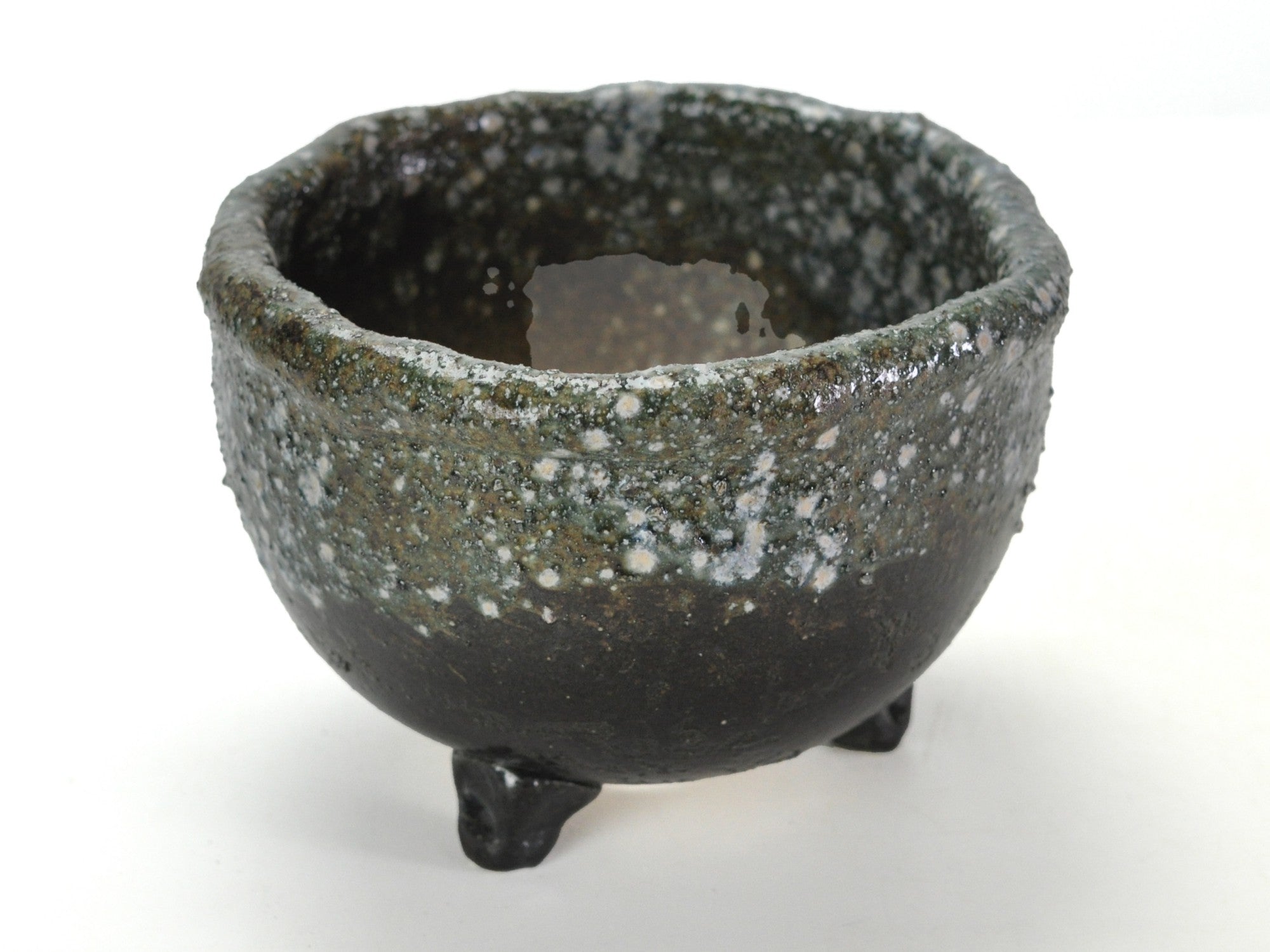 信楽焼 青窯変丸深鉢足つき 5号 幅17cm×高さ12cmの販売｜盆栽妙 – 盆栽