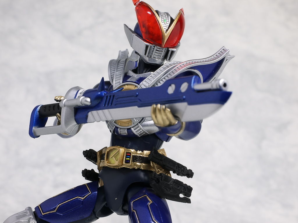Review: S.H.Figuarts Kamen Rider New Den-O Strike Form (Trilogy