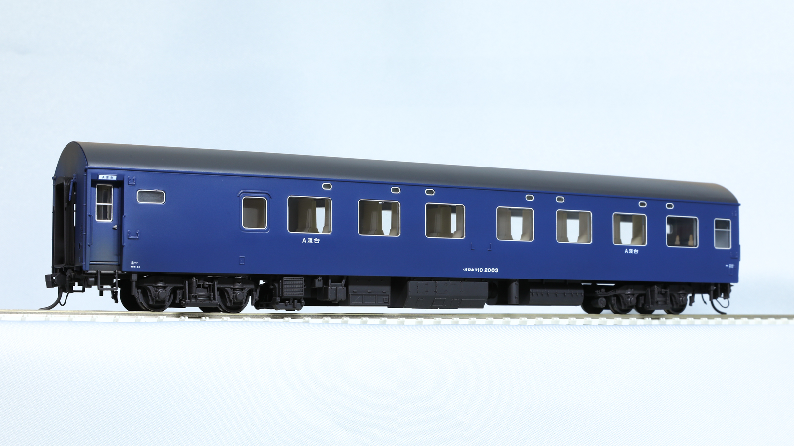 モデルタブレット 「TOMIX 10系客車四題」 - エコーモデルOfficial Web