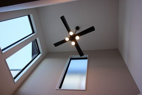 スタイリッシュでおしゃれ！ブラックのシーリングファンをご紹介