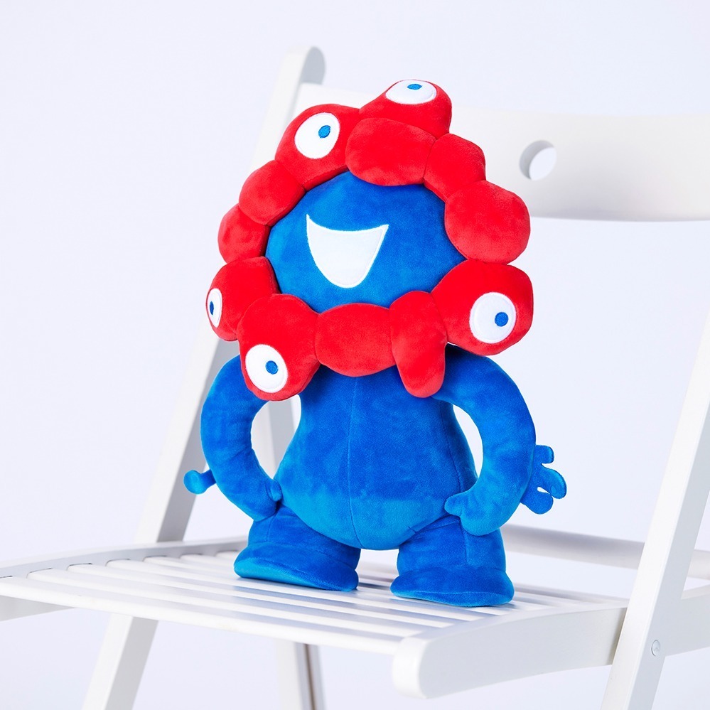 ミズノから大阪関西万博公式キャラクター「ミャクミャク」の