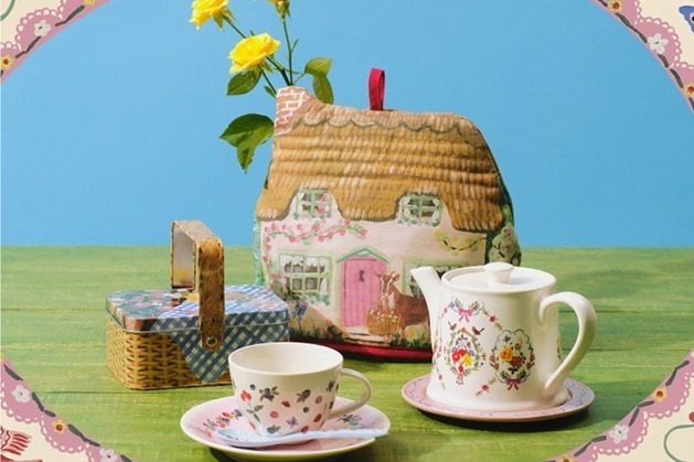 アフタヌーンティー×ナタリー・レテ、花柄キッチンウェアやクッキー