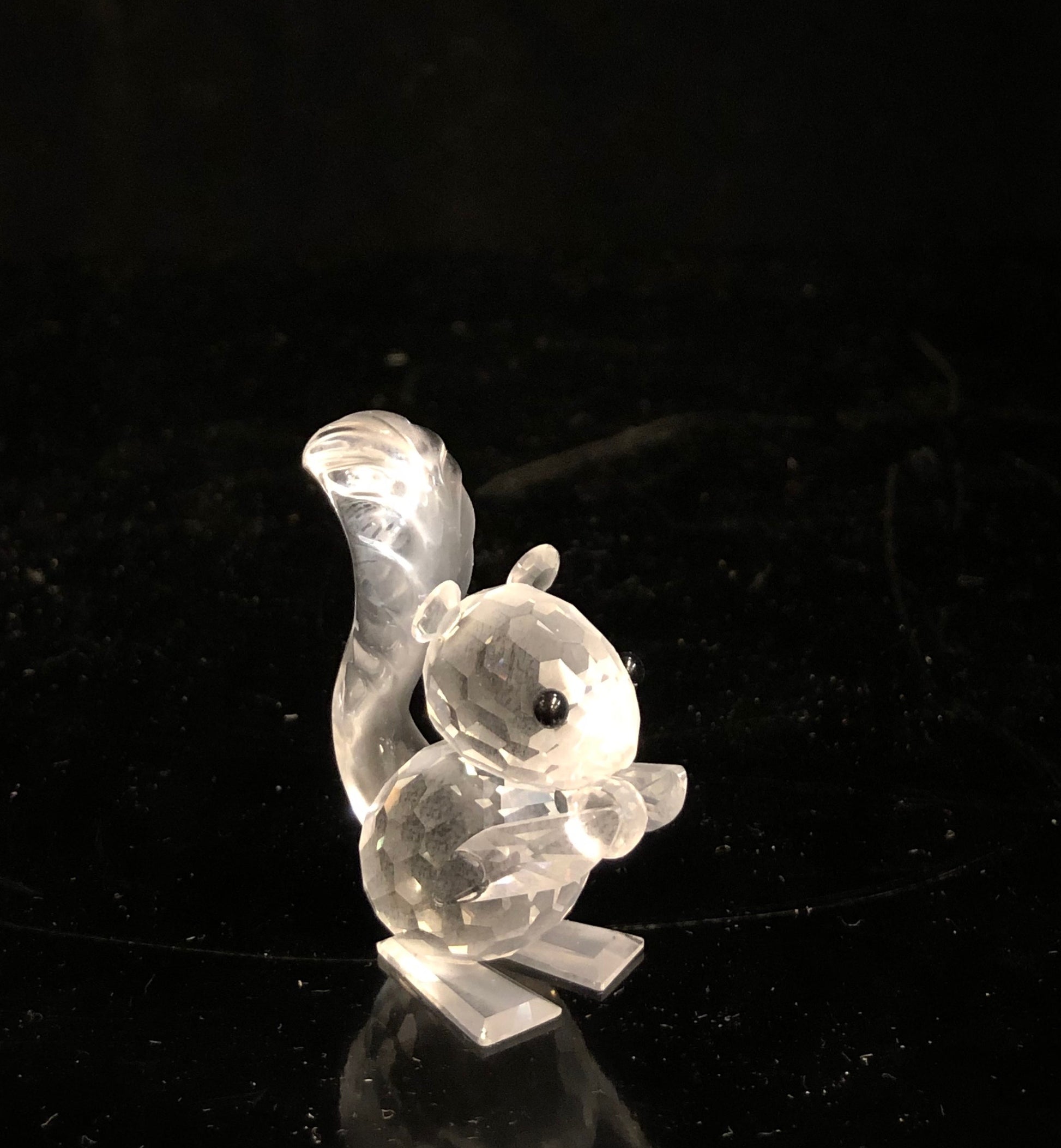 Swarovski Crystal Squirrel – Hannasofblowingrock