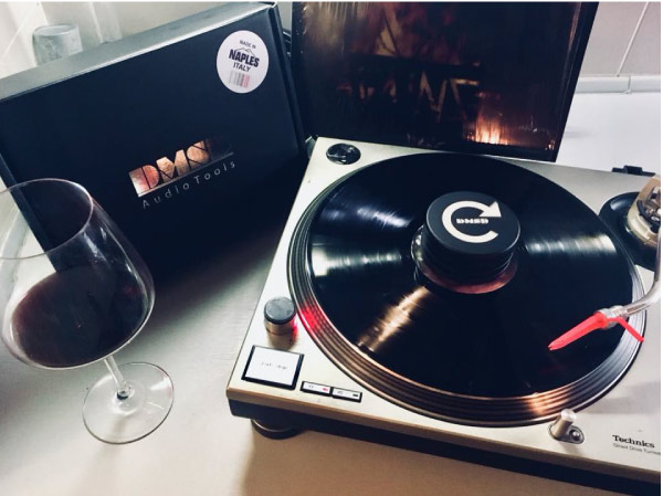 DMSDのスタビライザー、TURNTABLE STABILIZERのご紹介です。