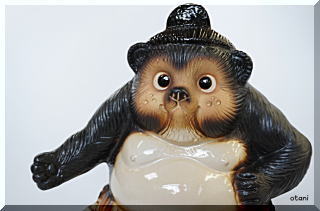 信楽焼大相撲横綱狸縁起置物陶器の販売