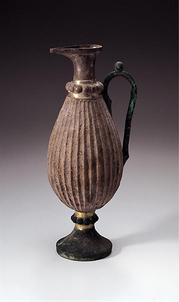 水差 - MIHO MUSEUM