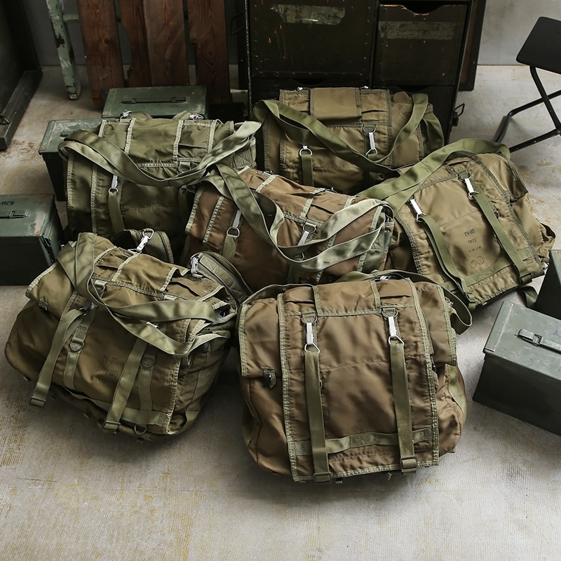 ミリタリー 卸売 仕入れ 問屋 実物 USED チェコ軍 3WAY パラシュート