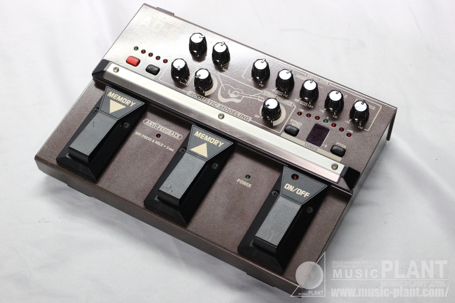 BOSS 安い AD-8 アコースティックギターエフェクター 箱付き BOSS AD-8