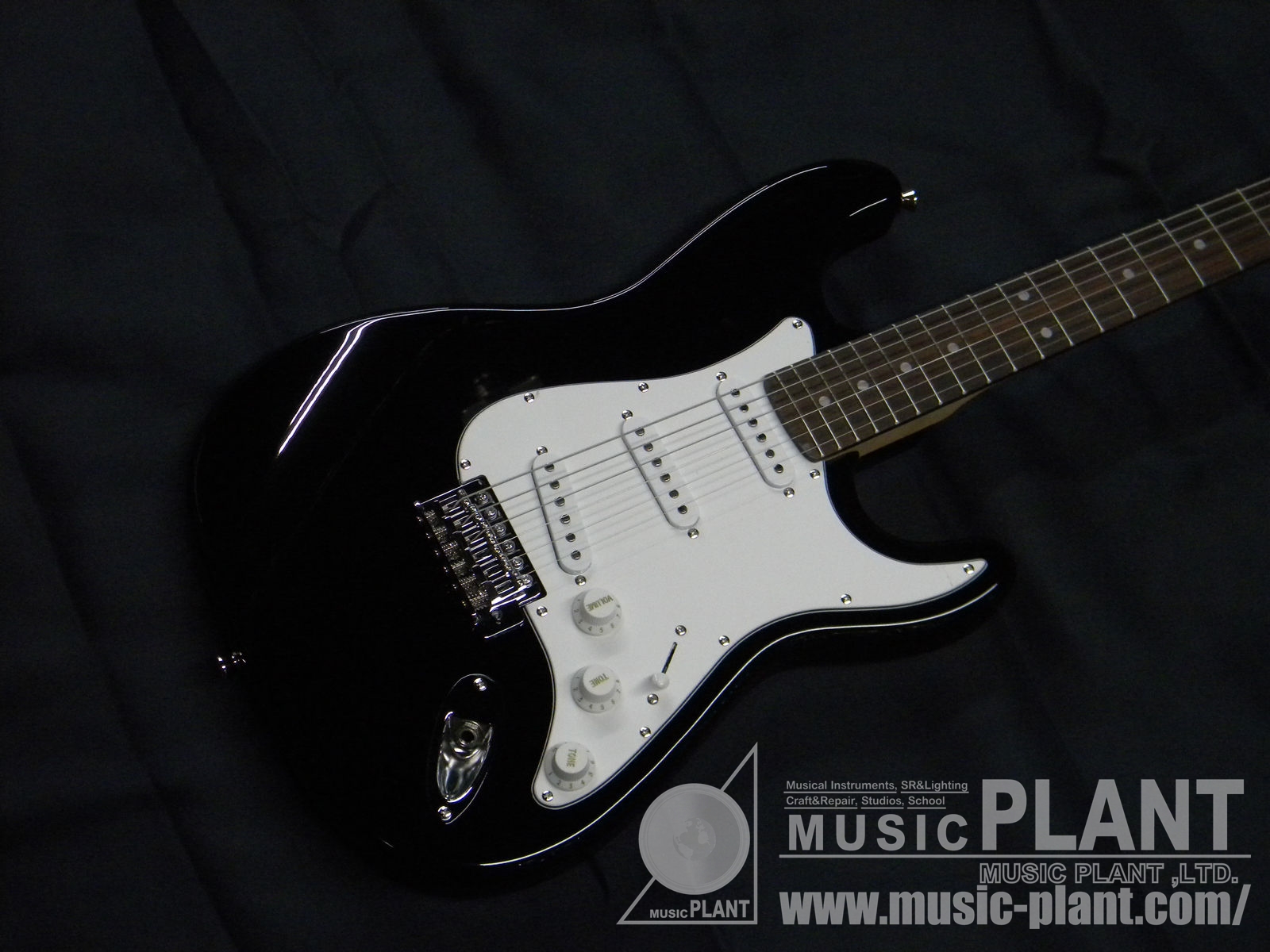 Legend ストラトキャスタータイプLST-Z BKBK新品在庫状況をご確認