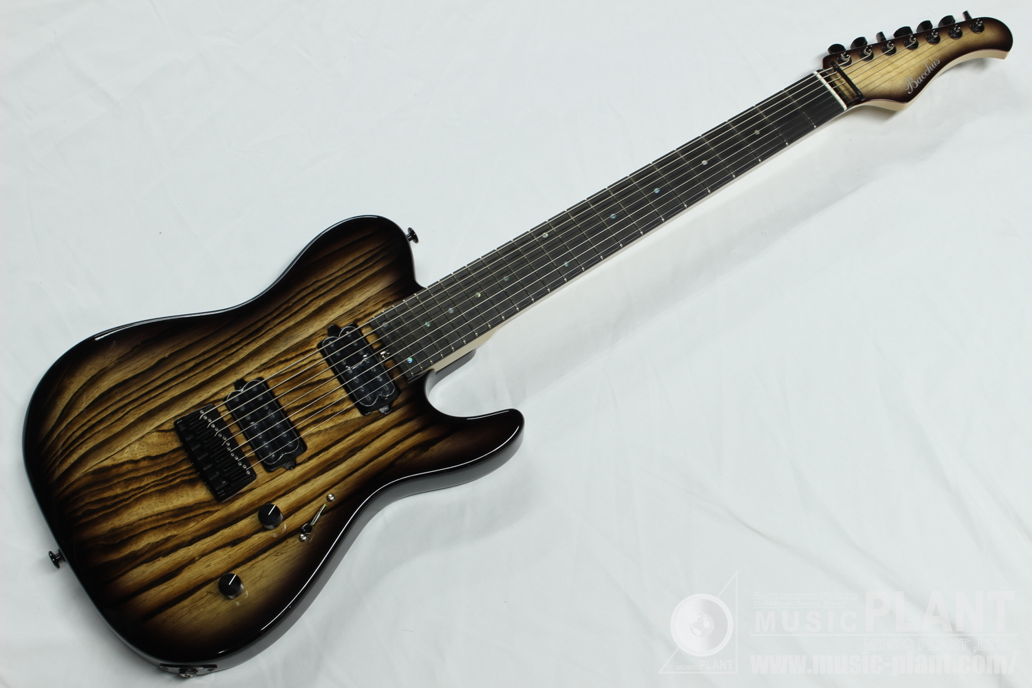 Bacchus 7弦ギターT7-SPECIAL'21/BW NA-BN-B数量限定品()売却済みです