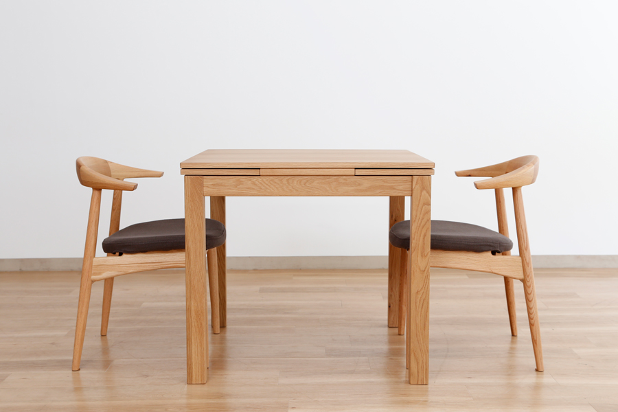 COMODO2（コモドツー） 伸長式ダイニングテーブル（オークOAK