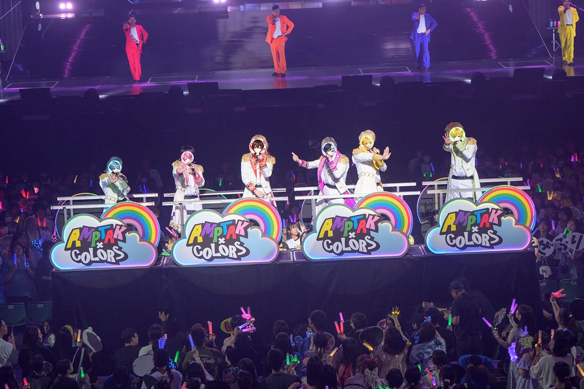 超多才2.5次元歌い手グループAMPTAKxCOLORS、初の日本武道館公演