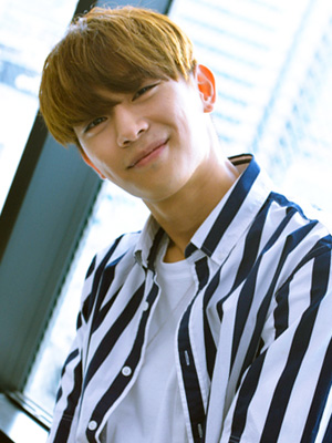 ヨンフン（オウン、よんふん、チョン・ヨンフン）｜ORβIT｜応援投票