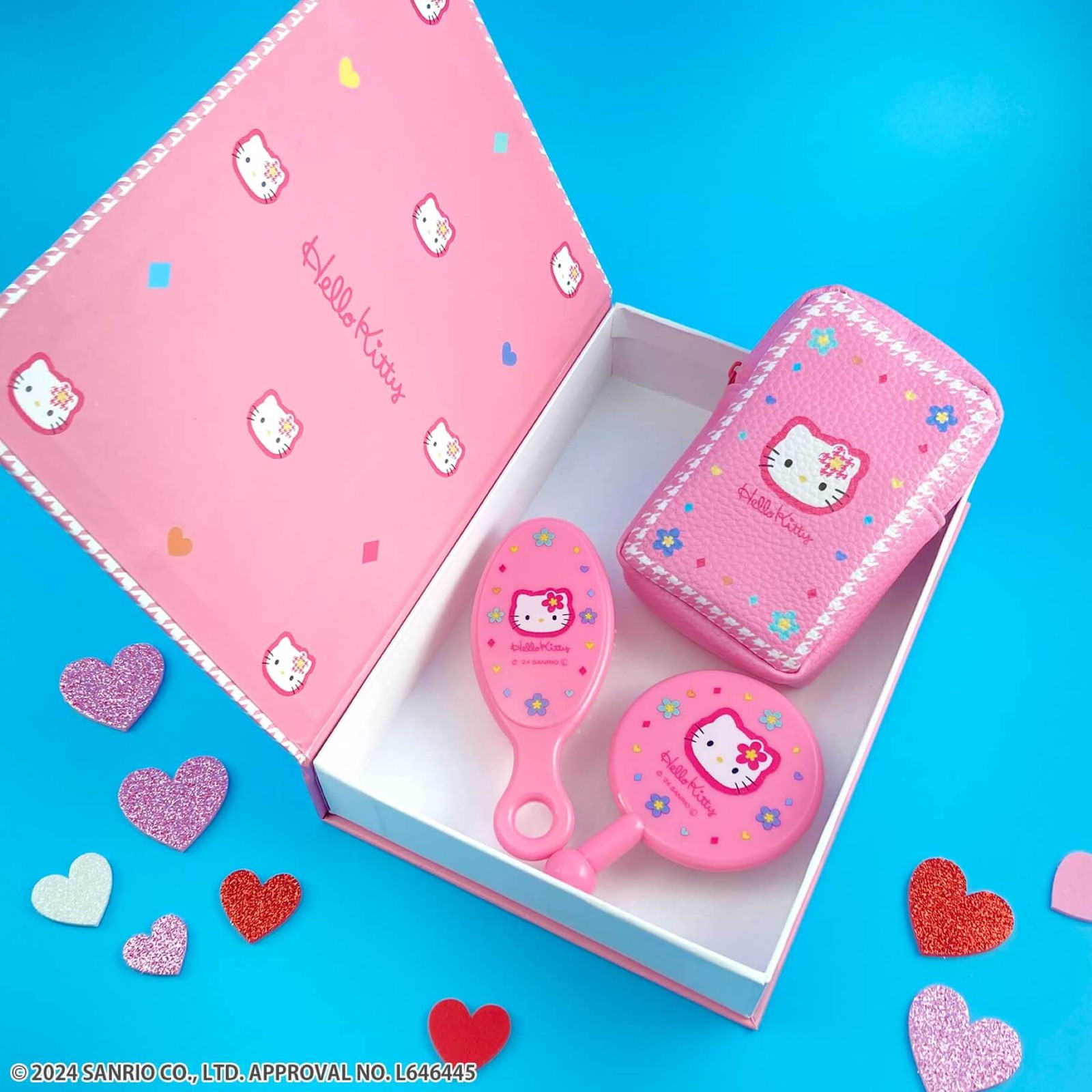 サンキューマートからハローキティの平成レトロなコラボアイテムが登場