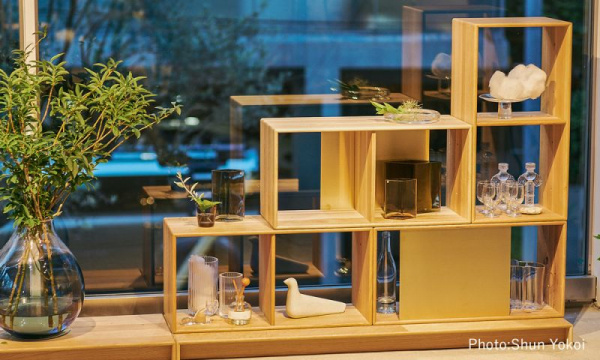 収納ボックス 中仕切付 真鍮スライド扉用 / キバコ日進木工（にっしん