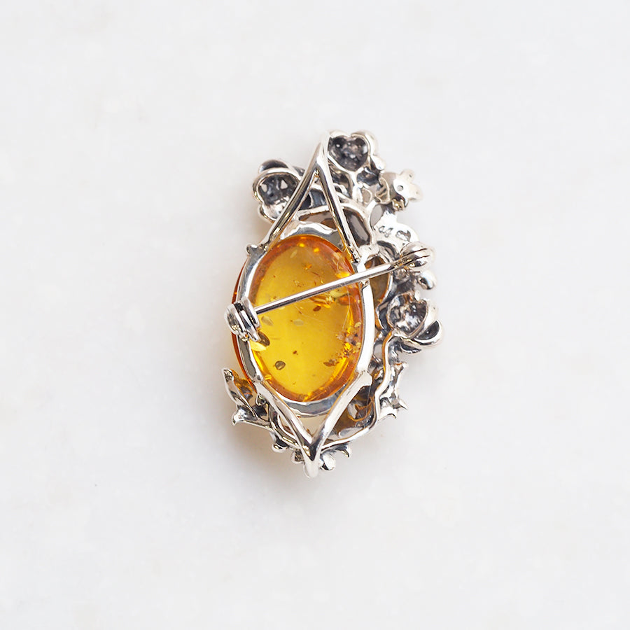 SVウィリアム・モリス SVやぐるまぎくレモン琥珀ブローチ/ペンダント