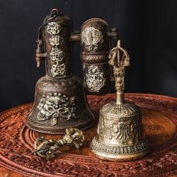 1点物】密教法具・金剛鈴 宝匣 ガンター・バジュラ・ケースのフル