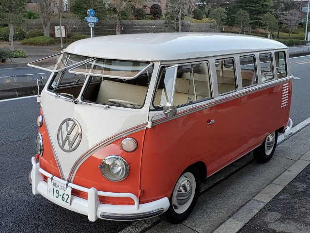 VW 15W ワーゲンバス レストア済み| ZOOM CAR COLLECTION ズームカー