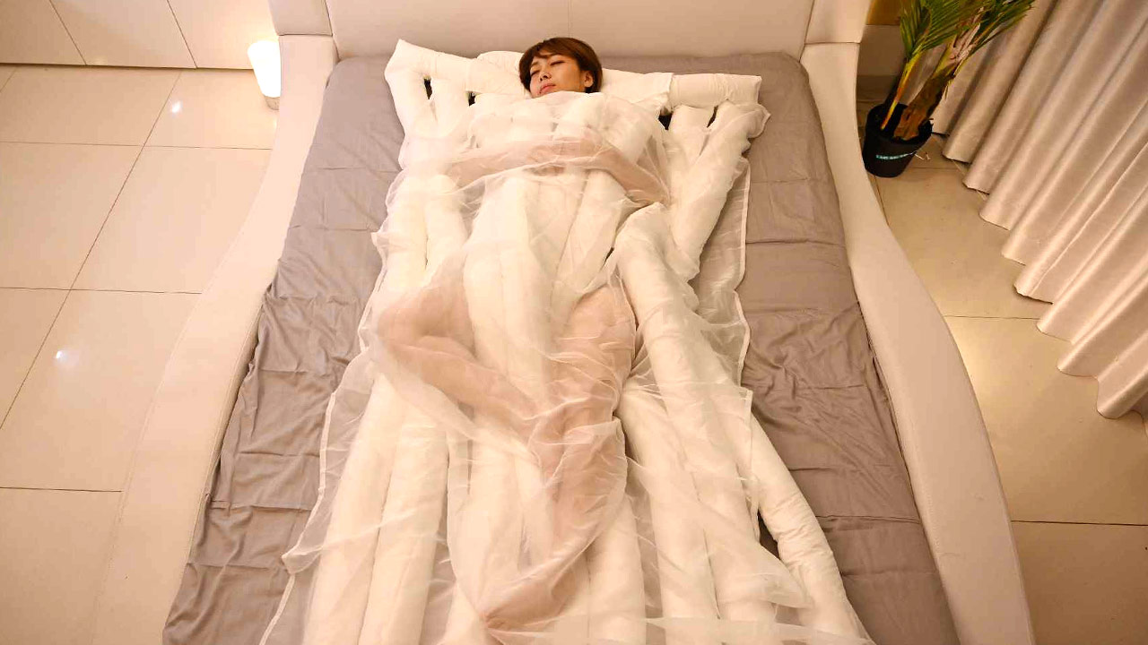 予約殺到の「睡眠用うどん」 マーケティングは「むしろ邪魔！」：日経