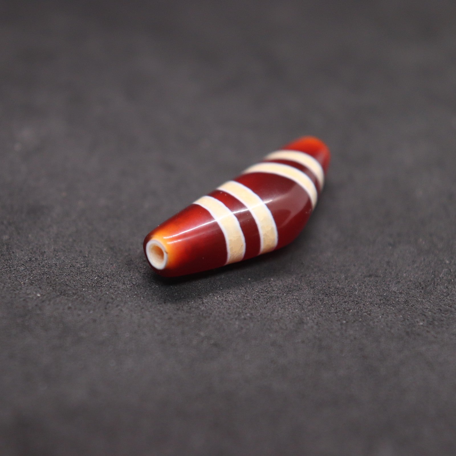 弓型線天珠34.3㎜【上肯天珠】 – 天然石屋 優月堂