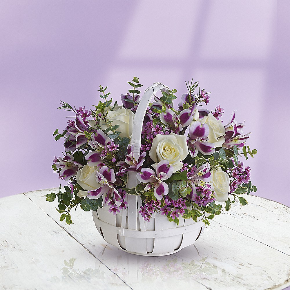 Sweet Moments (T68-2A) in Chicago IL - Soukal Floral Co. & Greenhouses