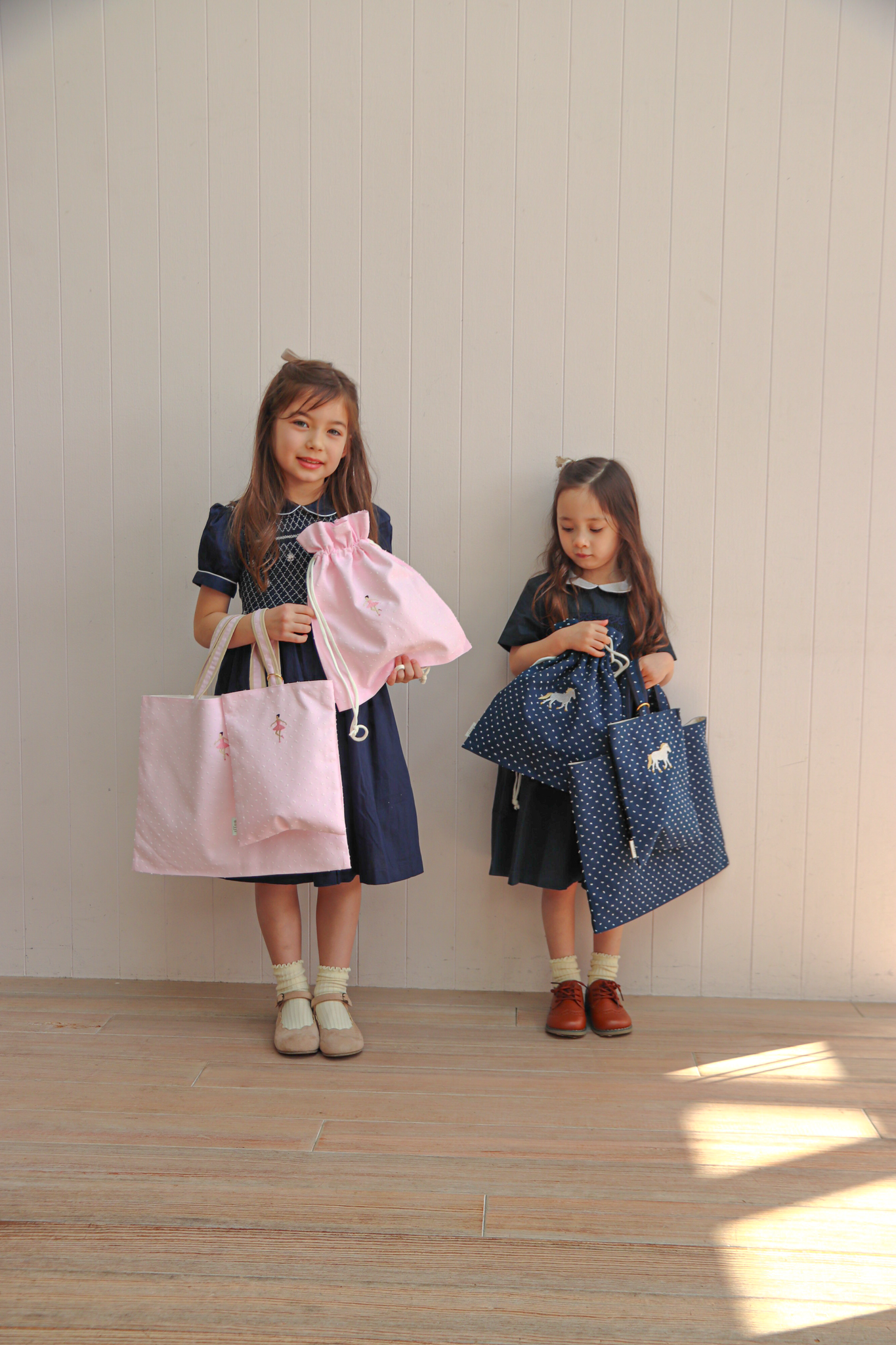 バレリーナ刺繍のレッスンバッグ/ミルキーピンク – bojji 公式