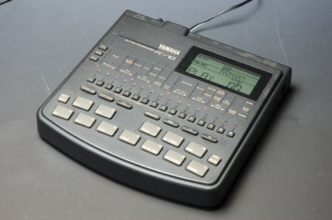 YAMAHA RY10 レビュー! ギターリストに最適！AWM音源の持ち運べる