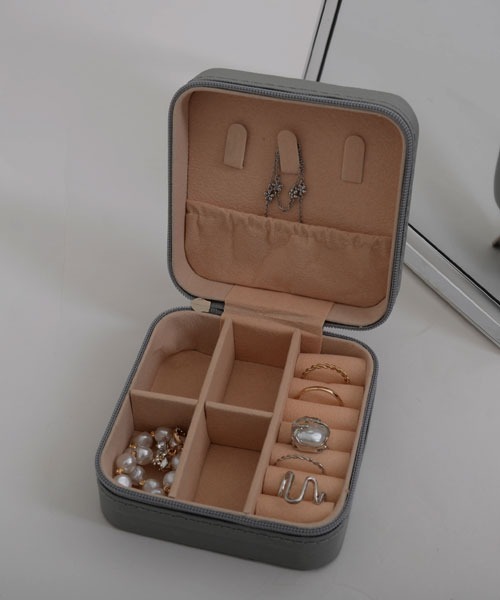 セール】【resonance】シンプルデザイン アクセサリーケース